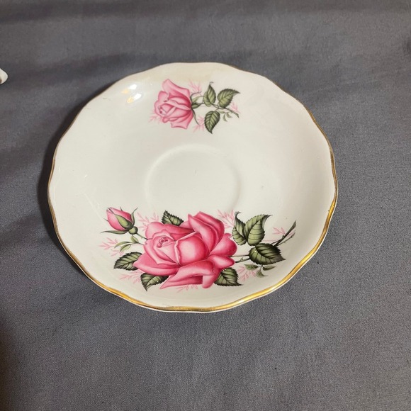 Elegant Pink Rose Teacup and Saucer Set with Gold Trim - Picture 2 of 3